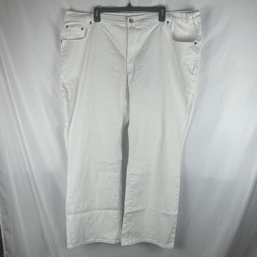 DG2 Diane Gilman Boot-Cut Jean White 24W Midtown Bedazzled Rhinestone
